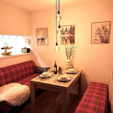 Apartment Modern, Gemuetlich, Panorama, Pool & Sauna, Netflix